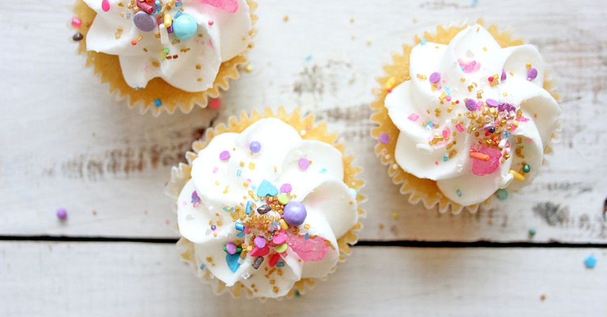 Romantic birthday gift ideas for your fiance - unforgettable moments!