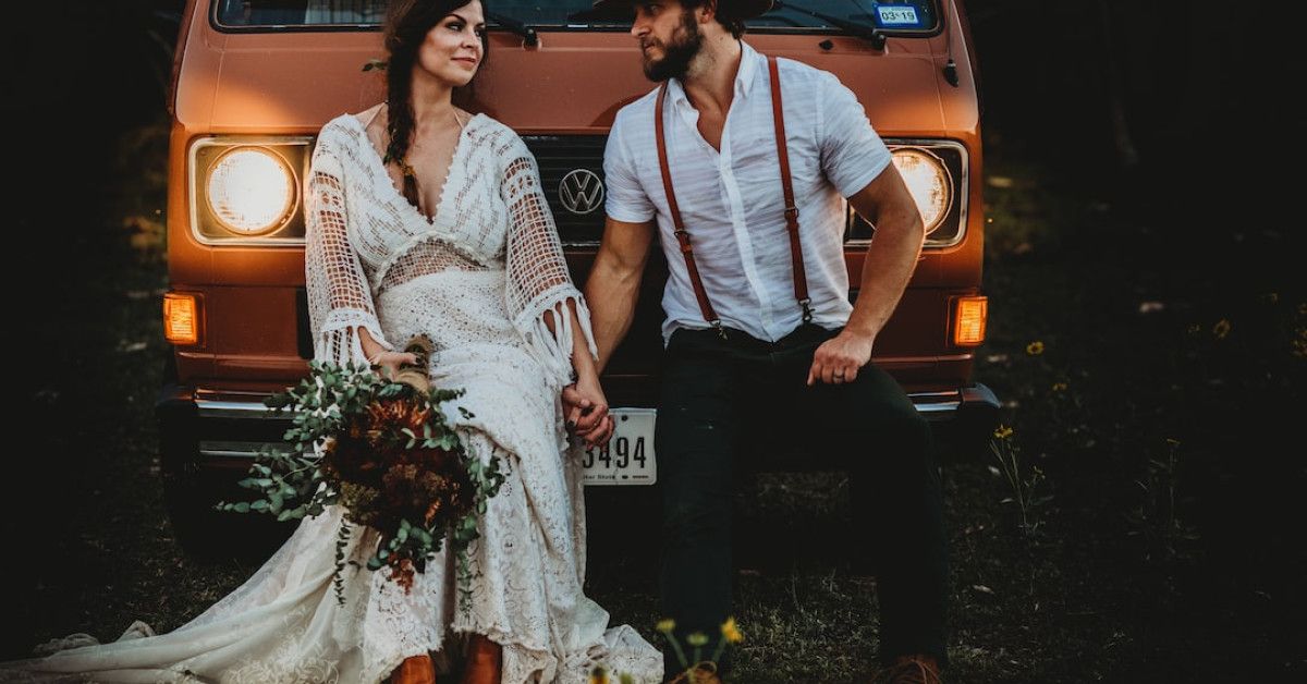 25 Heavenly Gift Ideas for 25th Wedding Anniversary - Celebrate with Loved One