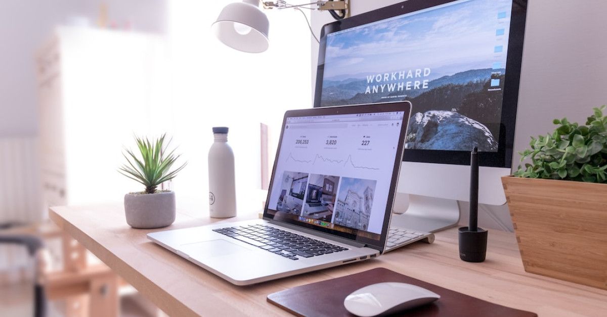 Indulge in Bliss: Exquisite 1kg Anniversary Cake Designs | Order Now