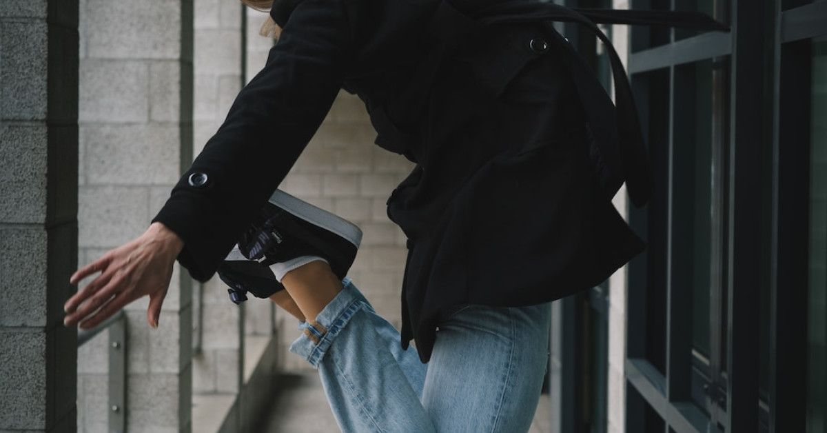 Unlock her heart with the perfect anniversary ring